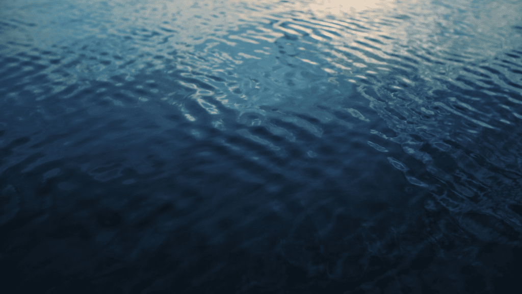 järven pinta, sinistä vettä